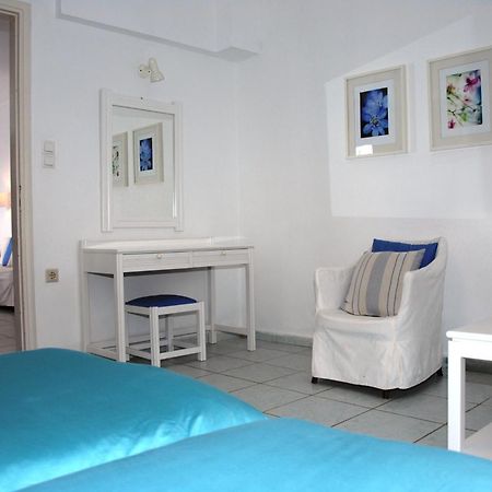 Villa Fleria Seaside Studios & Apts Gerani  Rum bild